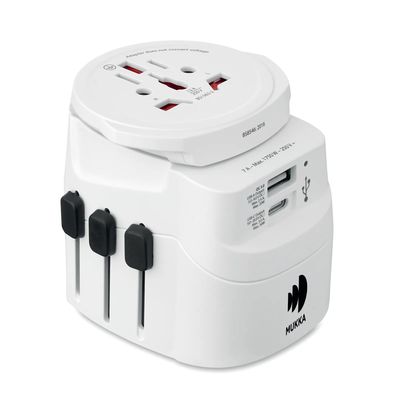 Adaptador universal con USB conexión a tierra y 3 polos