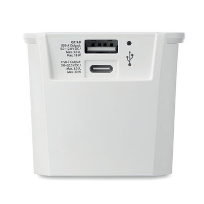 Adaptador universal de viaje con puertos USB