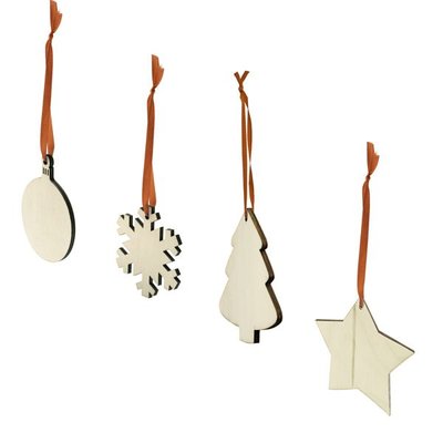 Adorno navideño de madera con cinta roja