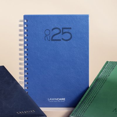 Agenda 2025 de suave polipiel con espiral