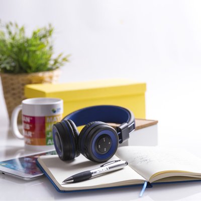 Auriculares inalámbricos original diseño y llamativos colores