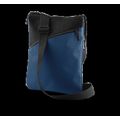 Bandolera con Bolsillo frontal y Asa ajustable. Navy