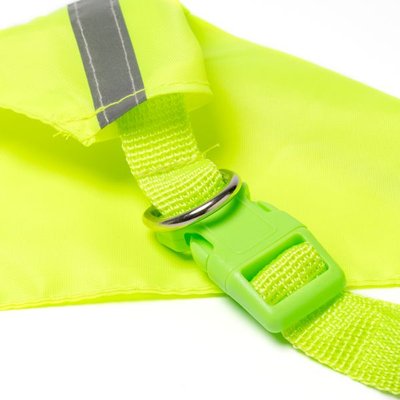 Bandana para mascotas reflectante y ajustable