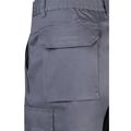 Bermudas multibolsillos de sarga