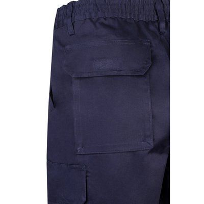 Bermudas multibolsillos de sarga