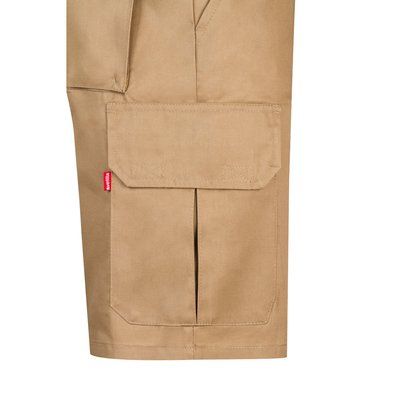Bermudas multibolsillos de sarga