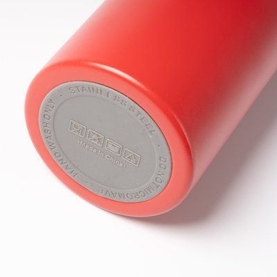 Bidón térmico 750ml con tapa magnética