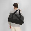 Bolso de fieltro con cremallera y asas