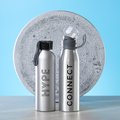 Botella de agua con acabado plateado de aluminio 650 ml