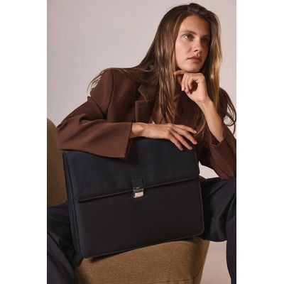 Bolsa portadocumentos reciclada con bandolera