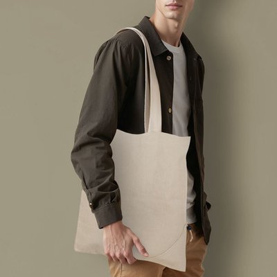 Bolsa reciclada plegable en forma de fresa