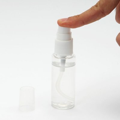 Botella con gel hidroalcohólico 30 ml