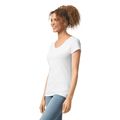 Camiseta cuello de pico para mujer de corte entallado