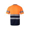 Camiseta técnica con bandas reflectantes