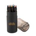 Caja tubo negra con 12 lápices de colores y sacapuntas