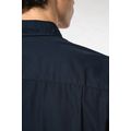 Camisa con 2 bolsillos parche