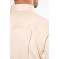 Camisa de algodón con bolsillo y cuello con botones