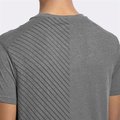 Camiseta con Estampado Lateral de Líneas
