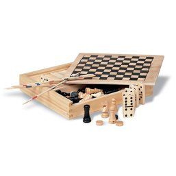 Caja de madera con 4 juegos Marrón