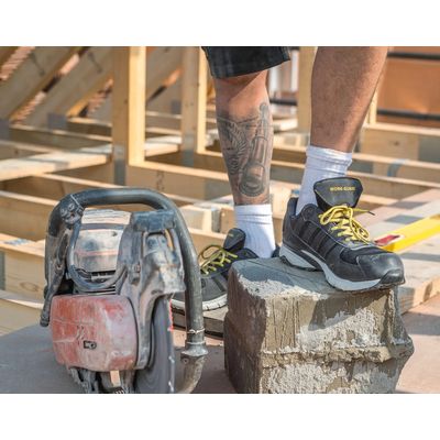 Calzado de seguridad antideslizante y ligero Black / Grey 7 Uk
