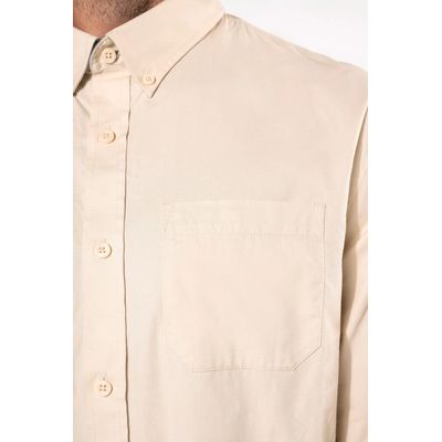 Camisa de algodón con bolsillo y cuello con botones