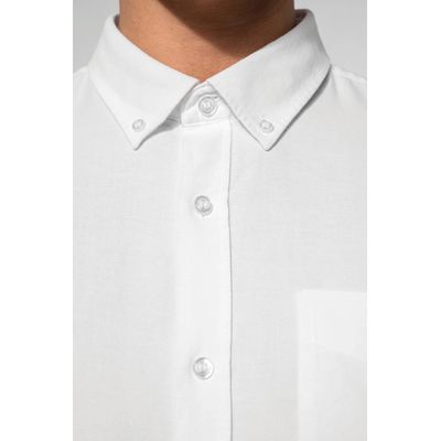 Camisa clásica de estilo profesional