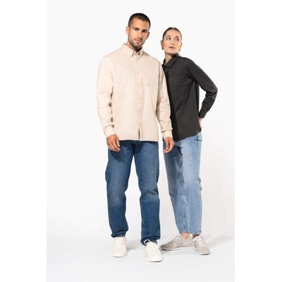 Camisa de algodón con bolsillo y cuello con botones