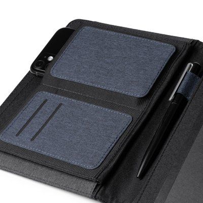 Carpeta A5 con bloc y cierre magnético
