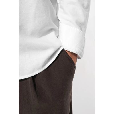 Camisa clásica de estilo profesional