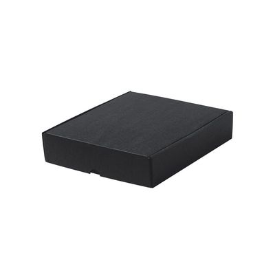Caja mediana de cartón reciclado