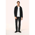 Chaqueta con cremallera y capucha