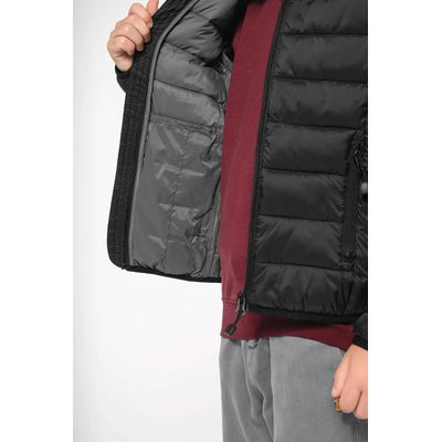 Chaqueta acolchada con capucha infantil