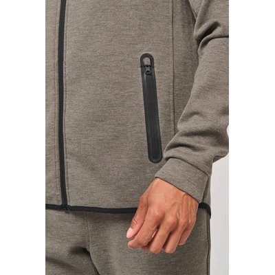 Chaqueta de chándal con capucha
