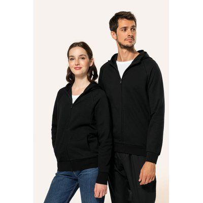 Chaqueta con cremallera y capucha