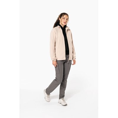 Chaqueta polar ajustable con cordón elástico