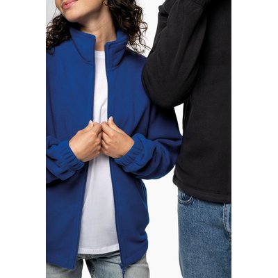 Chaqueta polar ajustable con cordón elástico