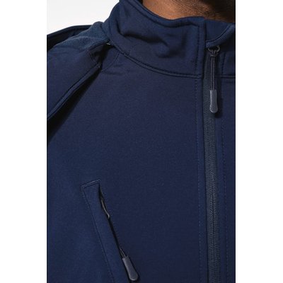 Chaqueta softshell con capucha extraíble