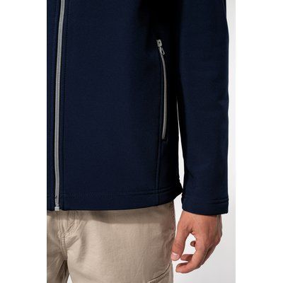 Chaqueta softshell hombre entallada