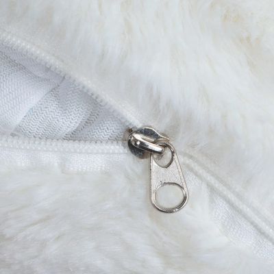Conejo de peluche con cremallera