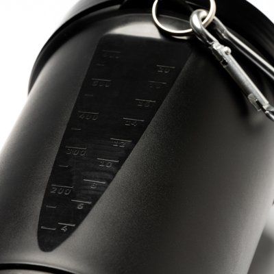 Coctelera con dosificador de 800 ml