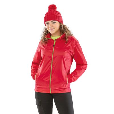 Cortavientos ligero impermeable