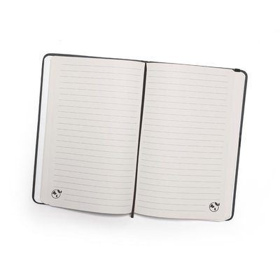 Cuaderno A5 con páginas rayadas y cierre elástico