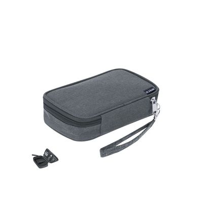 Estuche organizador con bolsillos interiores