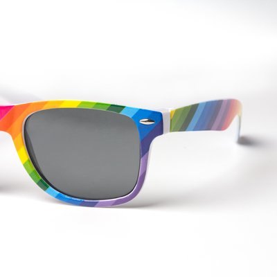 Gafas de sol multicolor con protección UV400