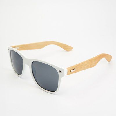 Gafas de sol con varillas de bambú