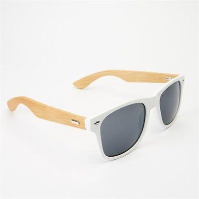 Gafas de sol con varillas de bambú