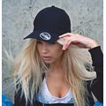 Gorra cerrada con tira interior elástica