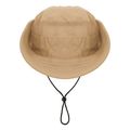 Gorro con botones y cinta ajustable
