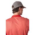 Gorra deportiva con cierre ajustable