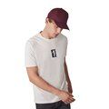 Gorra ajustable mediante tira autoadhesiva